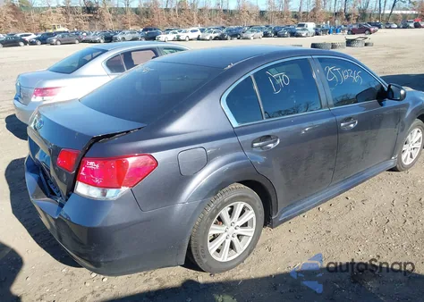 2010 Subaru Legacy 2.5I Premium из США, поврежденный, VIN 4S3BMAG62A1235024